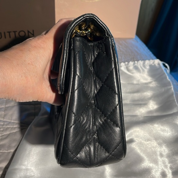 Vintage Givenchy Paris Quilted Lambskin Shoulder and Crossbody Bag - Picture 7 of 17